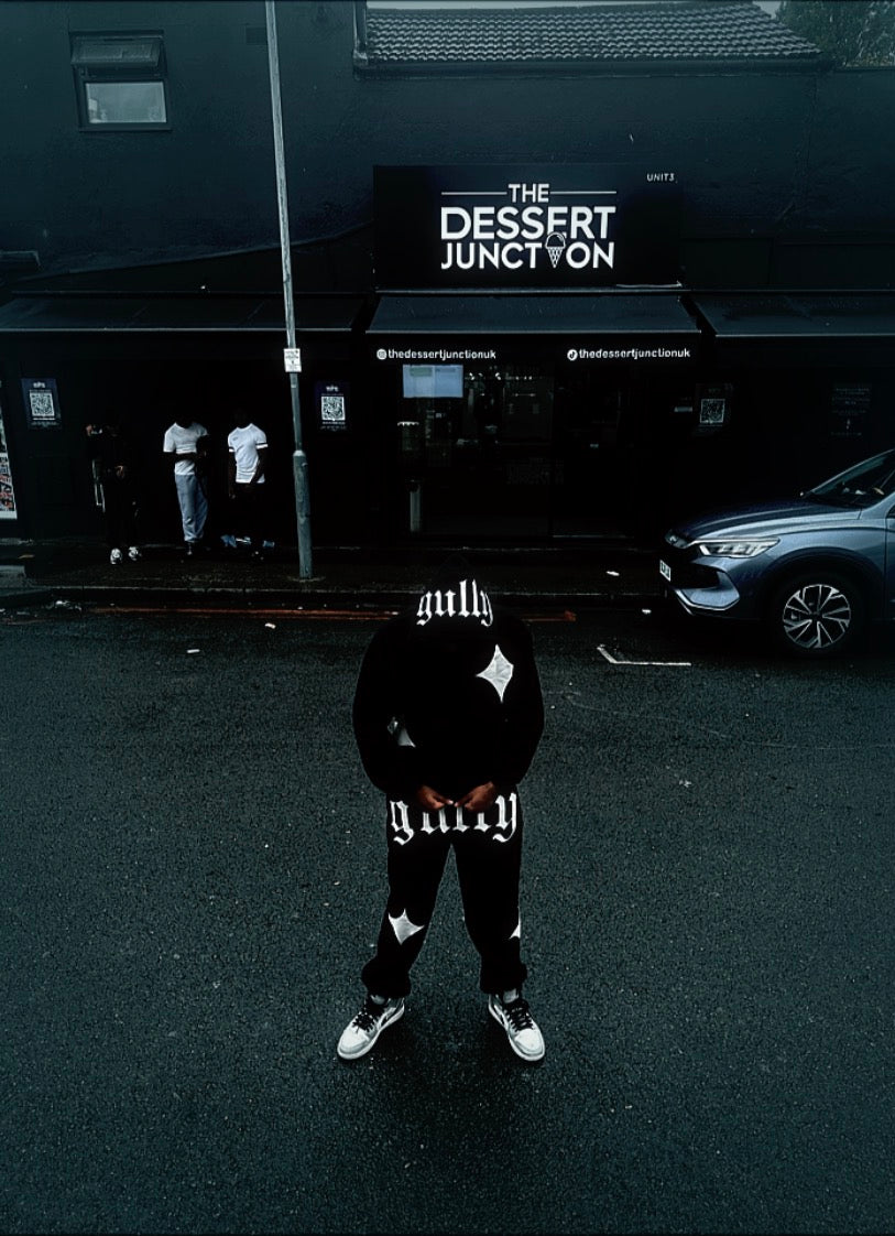 The GULLY Tracksuit V.1